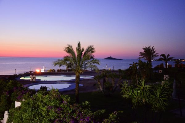 Saracen Sands Hotel & Congress Centre (Isola delle Femmine)